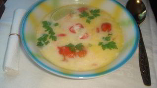 Рецепт Молочного супа по-тайски с курочкой, креветками и помидорчиками черри