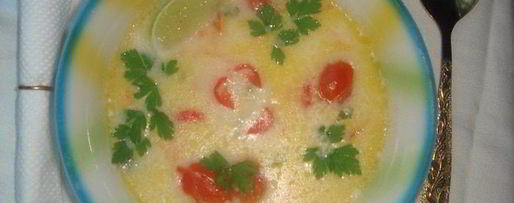 Шаг 7: молочного супа по-тайски с курочкой, креветками и помидорчиками черри