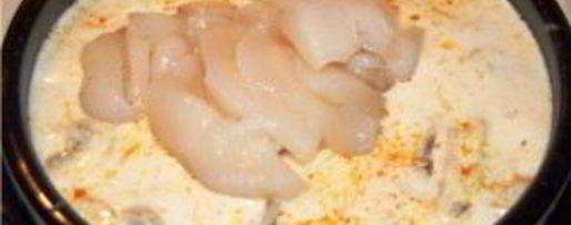 Шаг 2: молочного супа с пастой и морскими гребешками