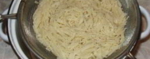 Шаг 1: молочного вермишелевого супа