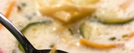 Шаг 2: супа молочного с овощами и вермишелью