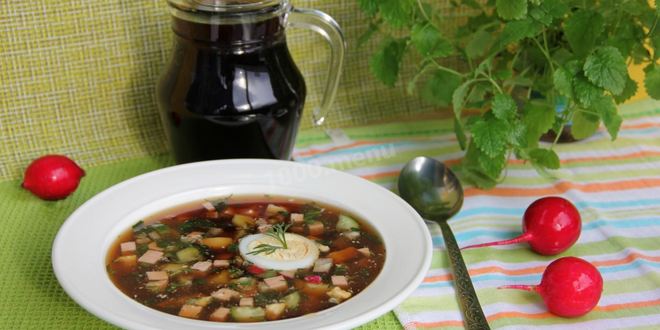 Рецепт классической окрошки на квасе с колбасой