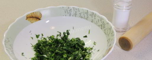 Шаг 1: классической окрошки на квасе с колбасой