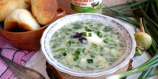 Рецепт летней окрошки с репой и пирожками с мясом