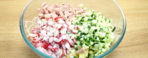 Шаг 2: окрошки на кефире с колбасой