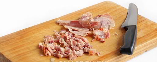 Шаг 4: окрошки на кефире с копченой курицей без картошки