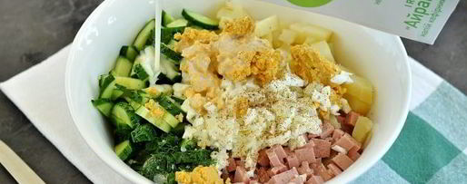 Шаг 7: окрошки с колбасой на айране