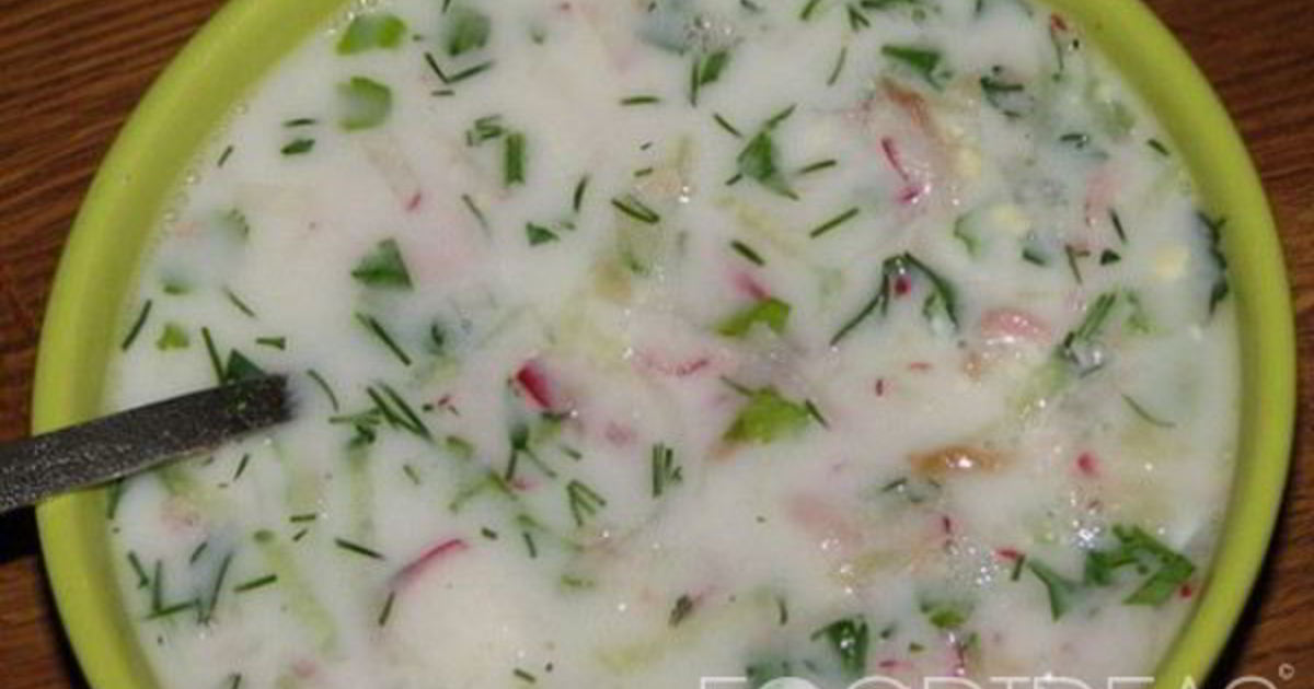 Окрошка яйцо редис огурцы. Окрошка яйцо редис огурцы. Окрошка на кефире. Окрошка с грибами. Окрошка с курицей.