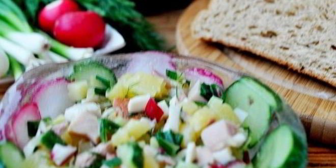 Рецепт окрошки сборной мясной в ледяной чаше