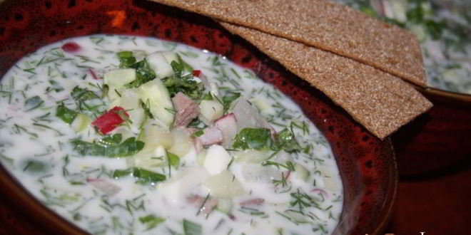 Рецепт весенней окрошки с отварной говядиной на кефире и минералке