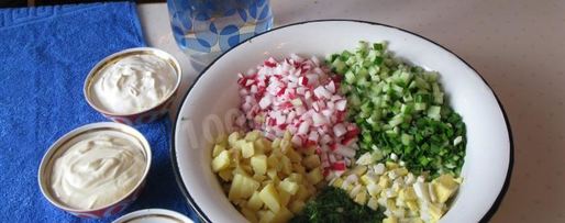 Шаг 7: вкусной окрошки на сметане и воде