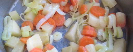 Шаг 3: легкого овощной супчик