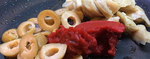 Шаг 2: минестроне со спаржей и артишоками