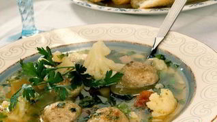 Рецепт Овощного супа с фрикадельками