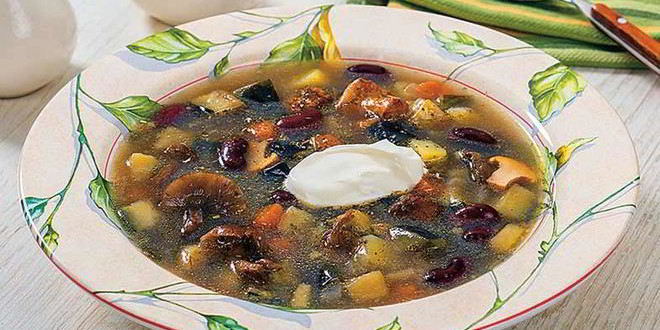 Рецепт овощного супа с опятами