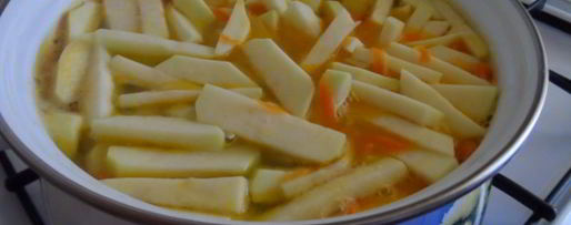 Шаг 4: супа с овощами и тефтелями