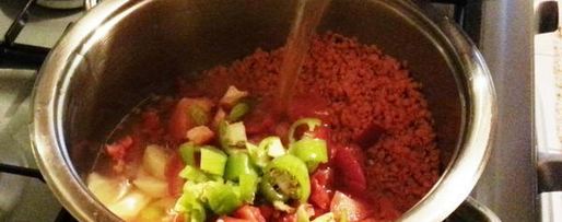 Шаг 2: чечевичной похлебки мерджимек чорбасы