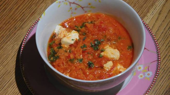 Рецепт Чечевичной похлебки с капустой кале, свеклой и помидорами