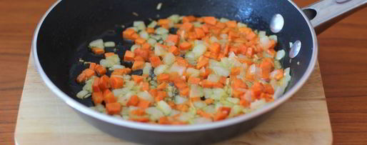 Шаг 3: чечевичной похлебки с курицей