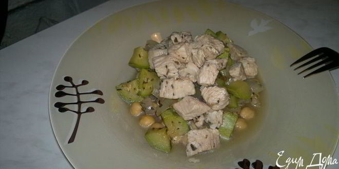 Рецепт нутовой похлебки с чесночным бульоном из индейки и кабачком