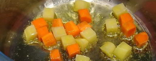 Шаг 4: похлебки с чечевицей и черносливом