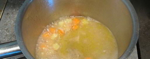 Шаг 5: похлебки с чечевицей и черносливом