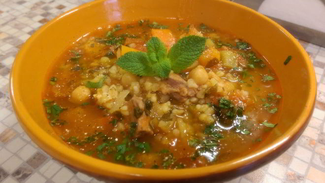 Рецепт Шорбы по-алжирски — густой похлебки с араниной, курицей, нутом, овощами и специями