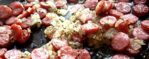 Шаг 3: томатной похлебки с копчеными колбасками и фасолью