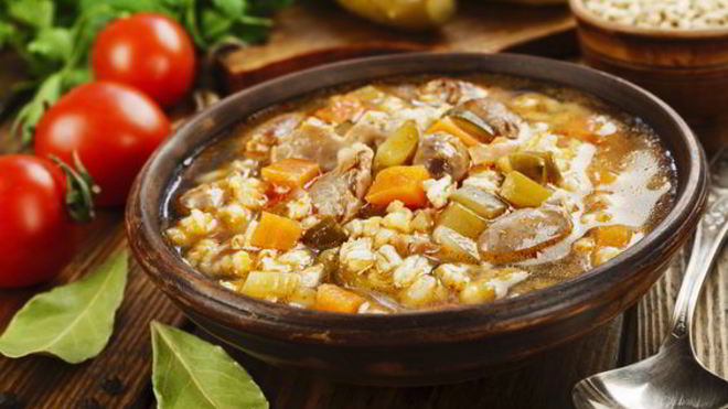 Рецепт Рассольника по-деревенски с куриными сердечками