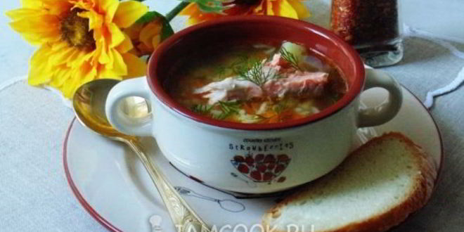 Рецепт рассольника с форелью