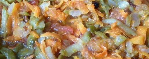 Шаг 4: рассольника с консервированной фасолью и солеными помидорами