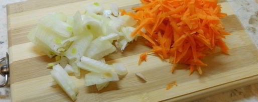 Шаг 1: рассольника с курицей и пшеном в мультиварке