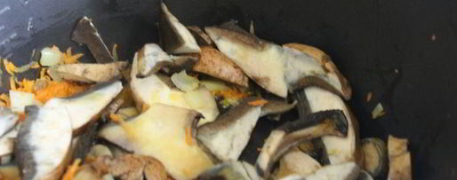 Шаг 1: рассольника с лесными грибами в мультиварке