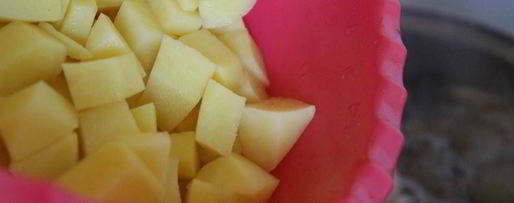 Шаг 1: рассольника с маслятами и ветчиной