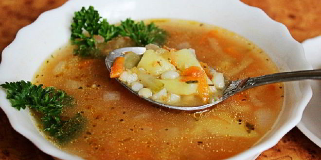 Рецепт рассольника с огурцами и перловкой