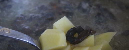 Шаг 3: рассольника с сушеными грибами