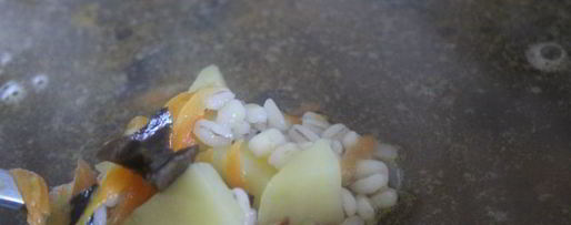 Шаг 6: рассольника с сушеными грибами