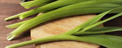 Шаг 5: постных зеленых щей с крапивой и китайским чесноком