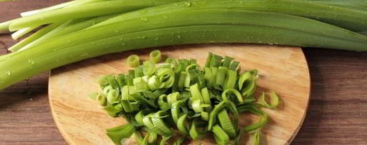 Шаг 6: постных зеленых щей с крапивой и китайским чесноком