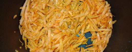 Шаг 2: щей из капусты с курицей в мультиварке