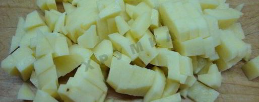 Шаг 4: щей из капусты с курицей в мультиварке