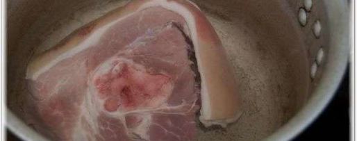 Шаг 14: щей из квашеной капусты со свининой