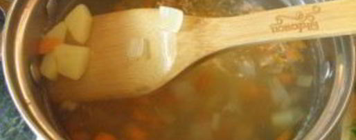 Шаг 2: щей из щавеля и крапивы