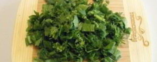 Шаг 3: щей из щавеля и крапивы