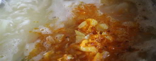 Шаг 5: щей из свежей и квашеной капусты на курином бульоне