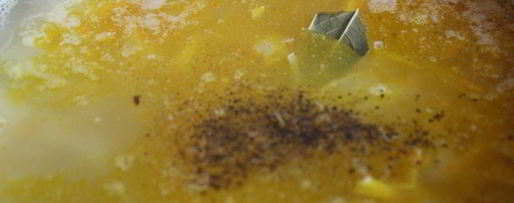 Шаг 6: щей из свежей и квашеной капусты на курином бульоне