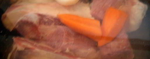 Шаг 1: щей с говядиной и грибами