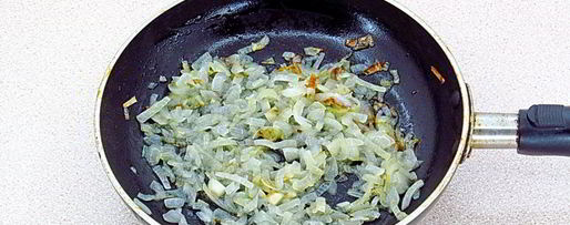 Шаг 1: щей с рыбными консервами