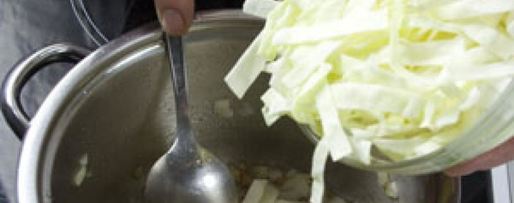 Шаг 1: щей с тмином и сыром