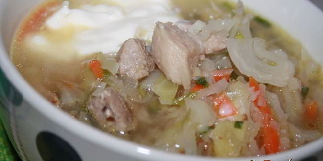 Рецепт щей со свежей капустой и свиной грудинкой